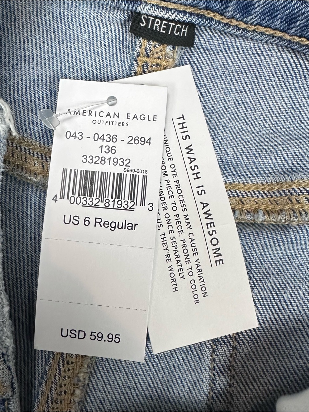 American Eagle Mom Jeans High Rise Light Blue Distressed Women's  6 NWT - Picture 5 of 7